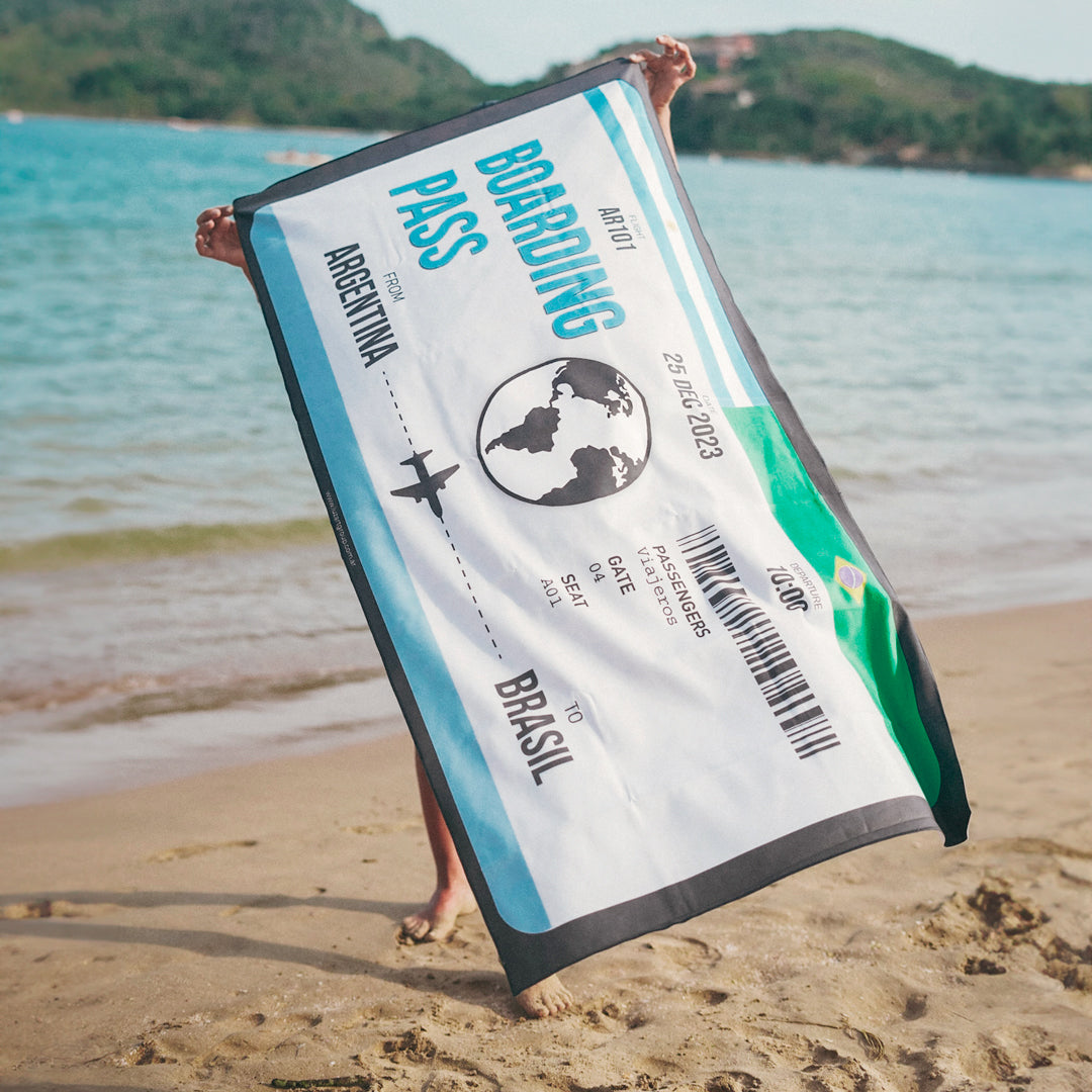 Boarding Pass 2 Banderas Toalla Deportiva